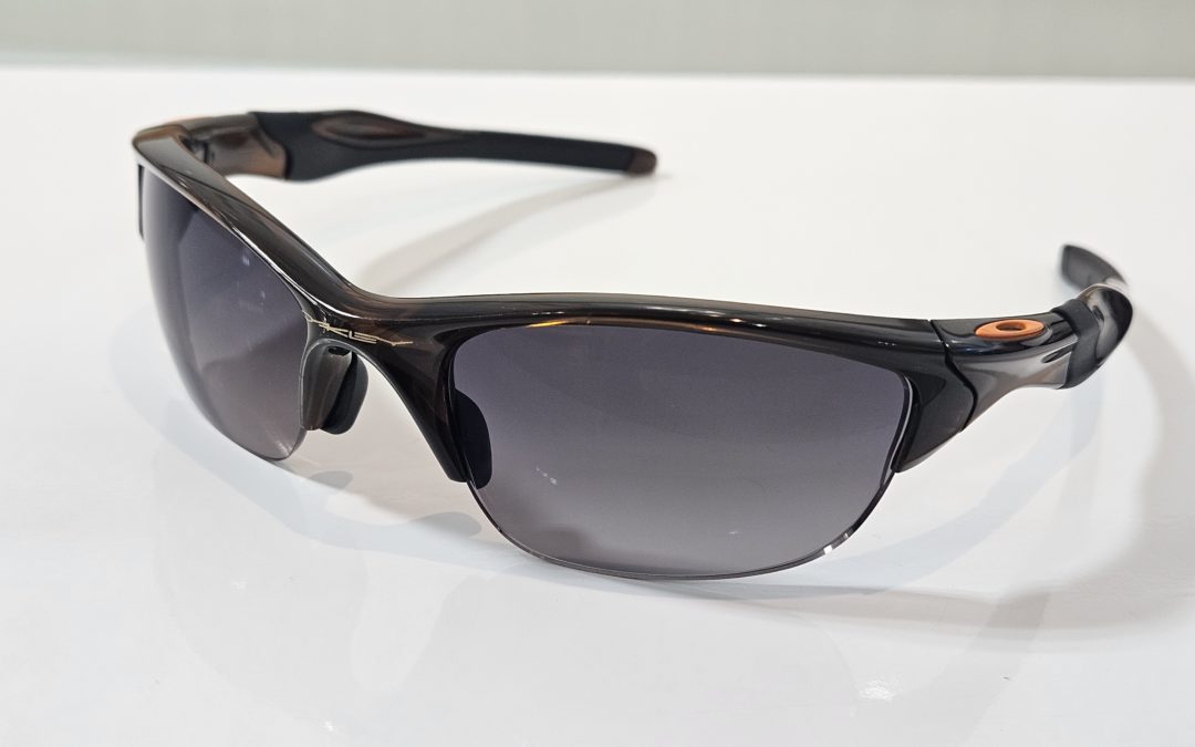 ゴルフ用にご持参のHalf Jacket 2.0(ハーフジャケット）に度付き偏光サングラスを作っていただきました！